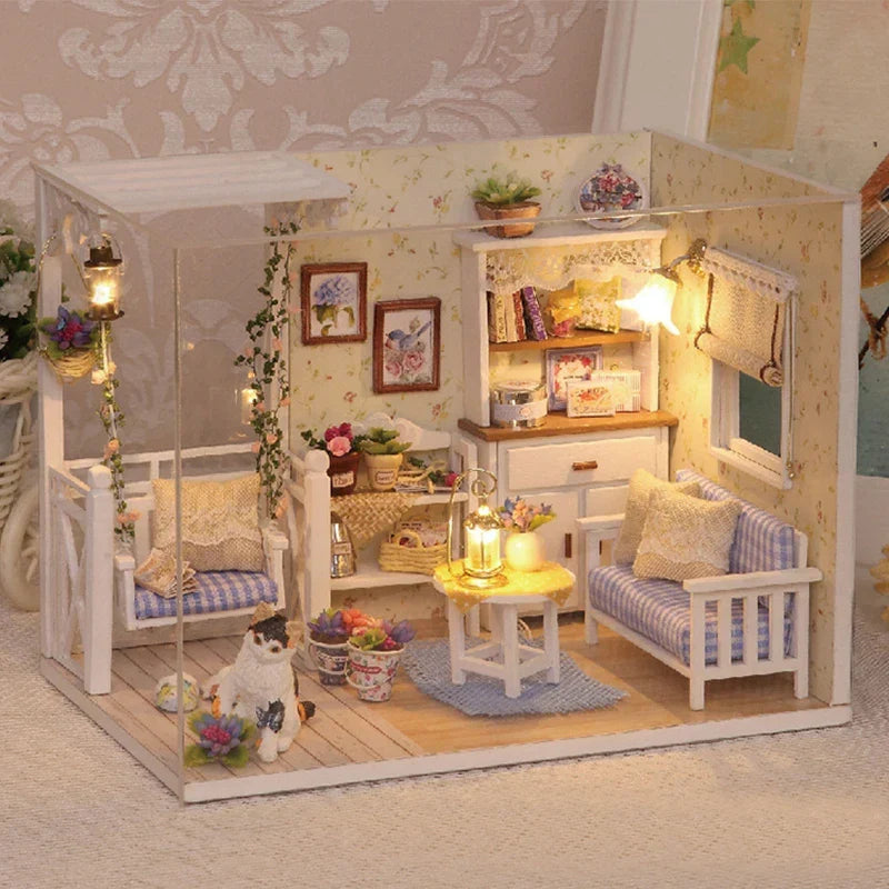 Mini domek dla kotka z meblami na prezent